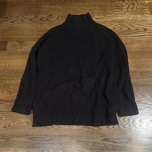 Abercrombie & Fitch Men's Black Turtleneck Sweater